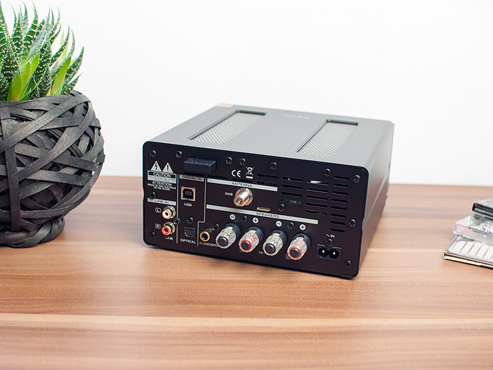 Teac CR H101DAB 04k