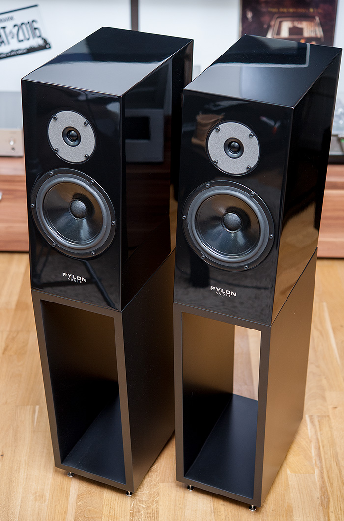 pylon audio diamond monitor 13k