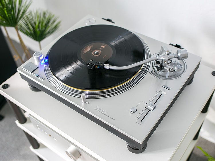 Technics SL 1200G 02