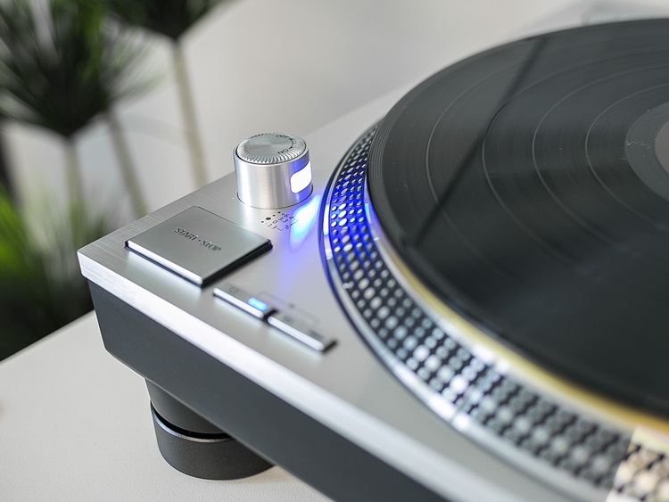 Technics SL 1200G 02