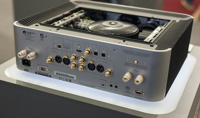 Cambridge Audio Edge A 04k
