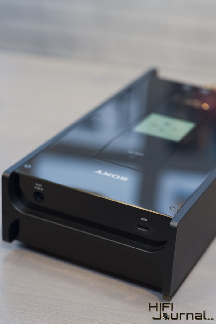 SONY DMP Z1 06