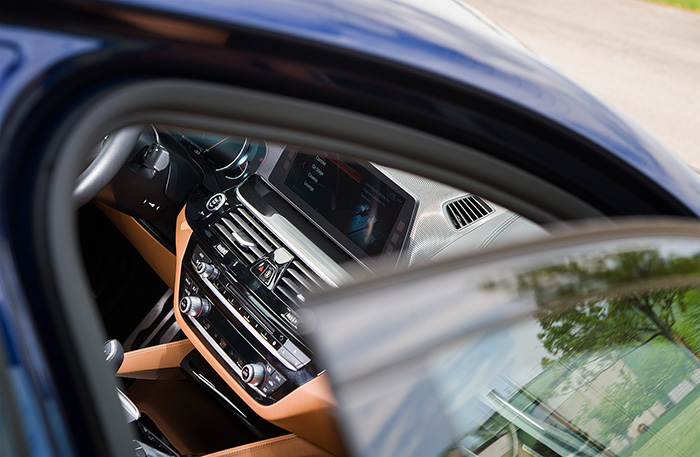 BMW 540i Bowers Wilkins Soundsystem 14k