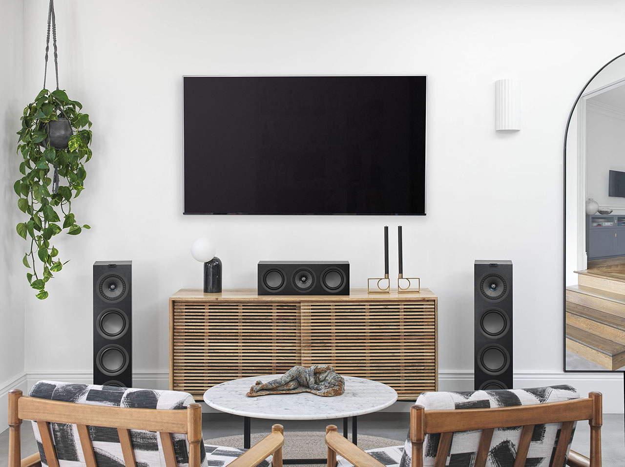 KEF Q250c 02