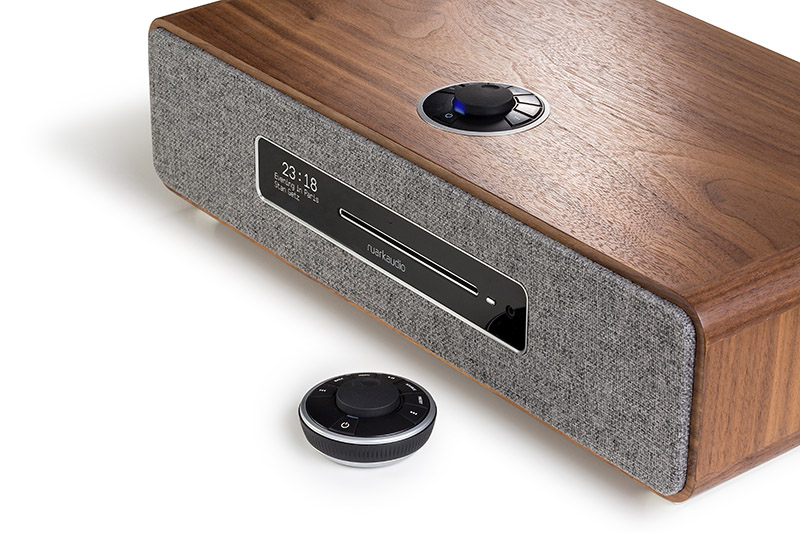 RUARK R5 Walnut 01