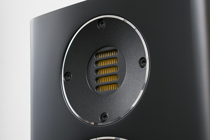 Elac Carina FS247.4 04k