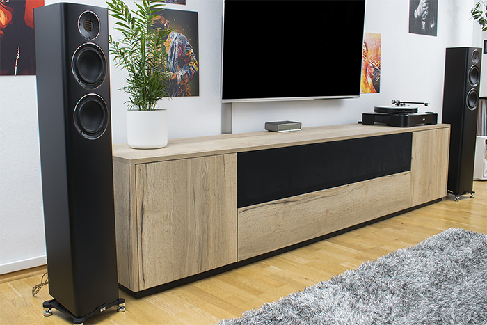 Elac Carina FS247.4 16k