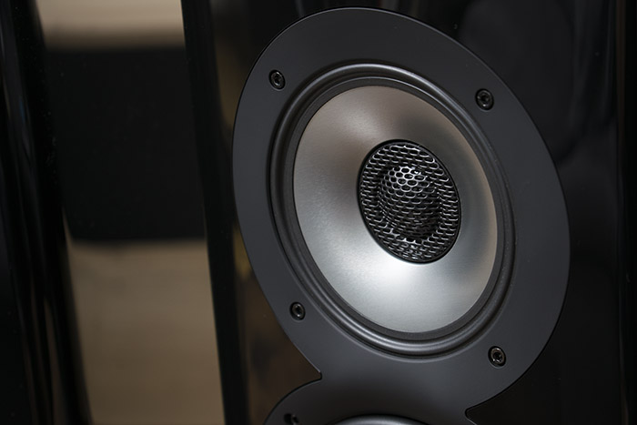 Elac Navis ARB 51 03k