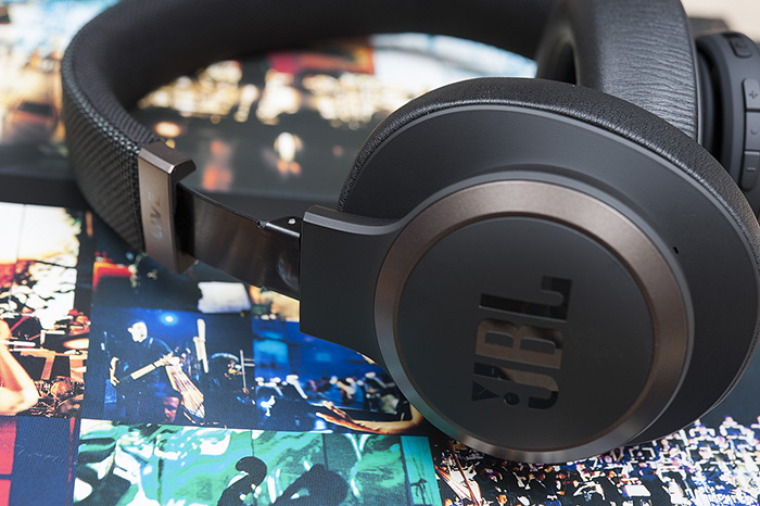 JBL LIVE 650BTNC 06k