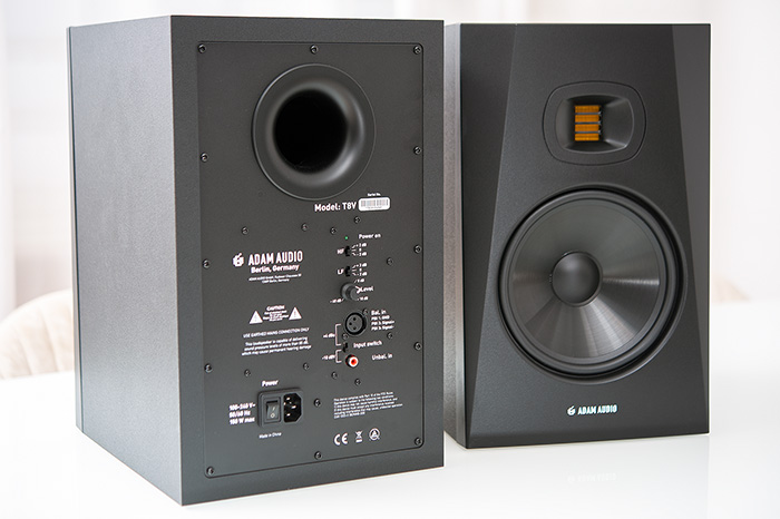 Adam Audio T8V 07k