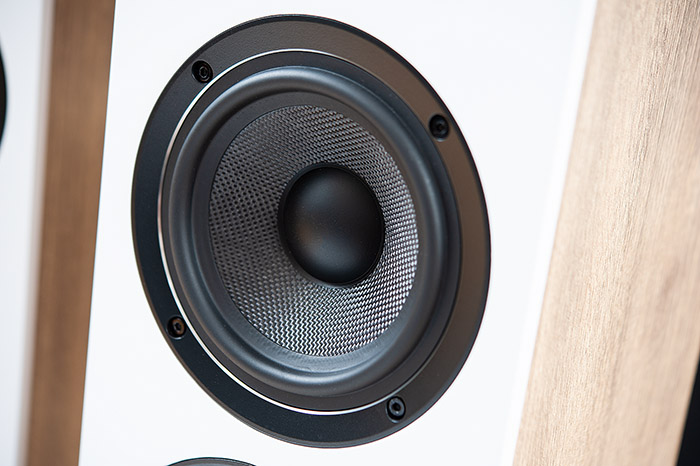 Elac Debut Reference DFR52 2k