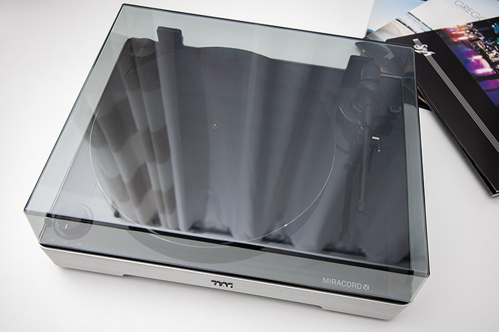 ELAC Miracord 60 2k