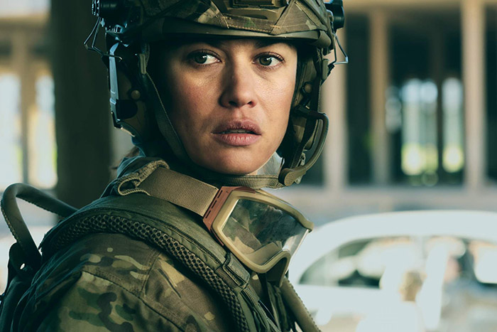sentinelle netflix review szene 3