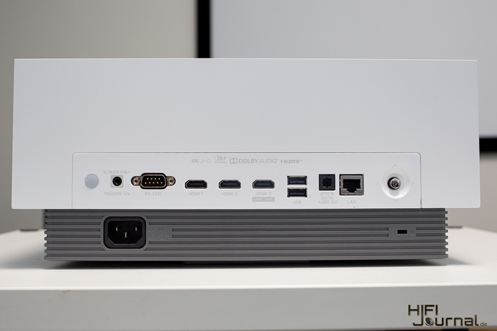 LG AU810PW Forza 12