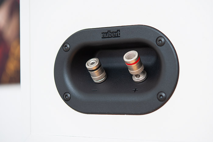 nubert nuBoxx b 40 14k