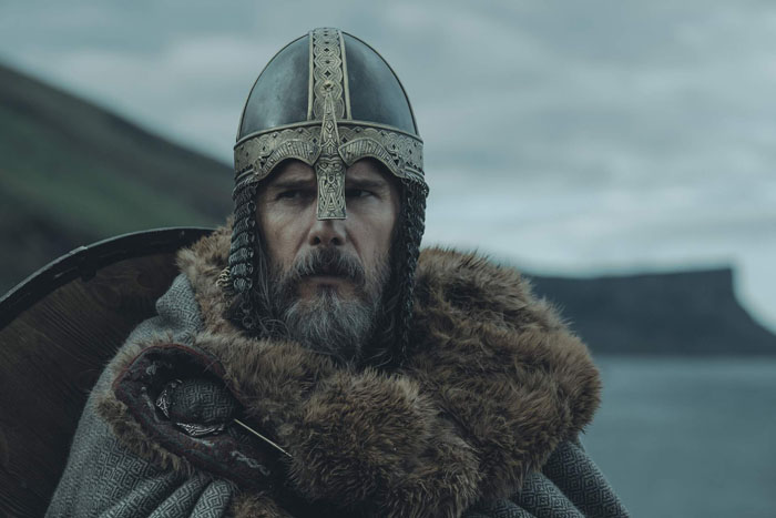4179_D049_00102_RCEthan Hawke stars as King Aurvandil in director Robert Eggers’ Viking epic THE NORTHMAN, a Focus Features release.  Credit: Aidan Monaghan / © 2022 Focus Features, LLC
