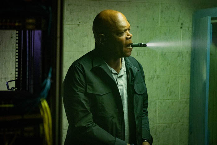 Polizeiveteran Marcus Banks (Samuel L. Jackson) hilft bei den Ermittlungen