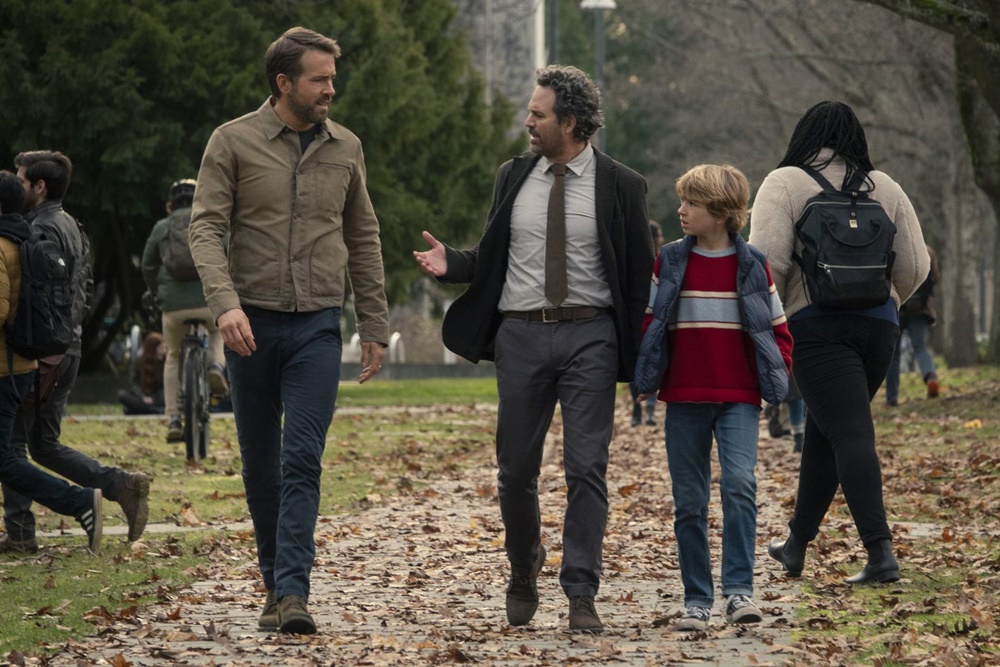 adam project netflix review szene 6