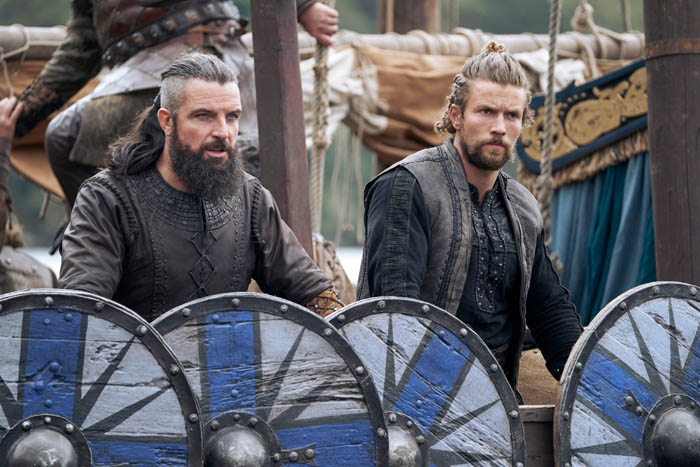 Vikings: Valhalla. (L to R) Bradley Freegard as Canute, Leo Suter as Harald in episode 102 of Vikings: Valhalla. Cr. Bernard Walsh/Netflix © 2021