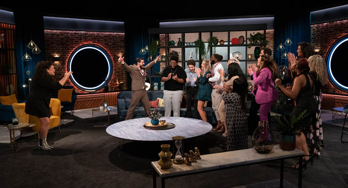 THE CIRCLE (L to R) Michelle Buteau, Matthew/Ashley, James, Daniel, Rachel/Jackson, Calvin, Ava/Ava, Chanel/Ava, Ruksana, Sophia/Isabella, Nick, Kai, Jacki, and Michelle in season 3 of THE CIRCLE. Cr. Ben Blackall/Netflix ©2021