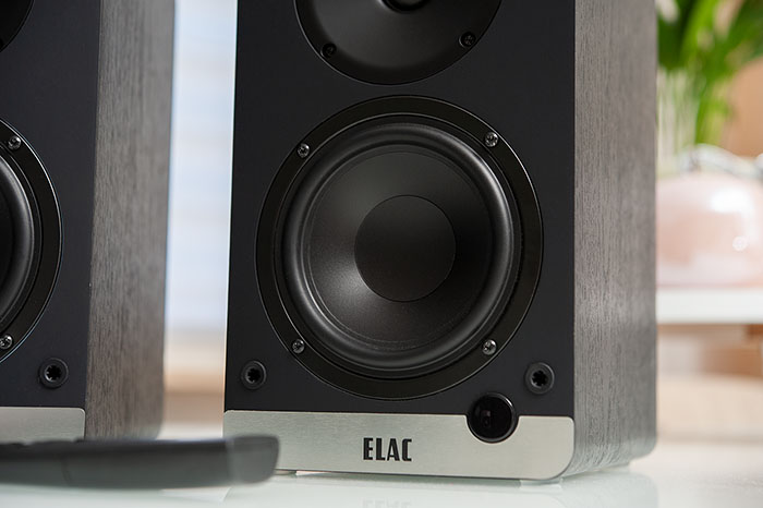 elac debut connex 4k