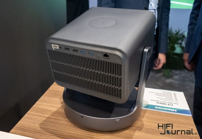 Hisense C2 Beamer 09