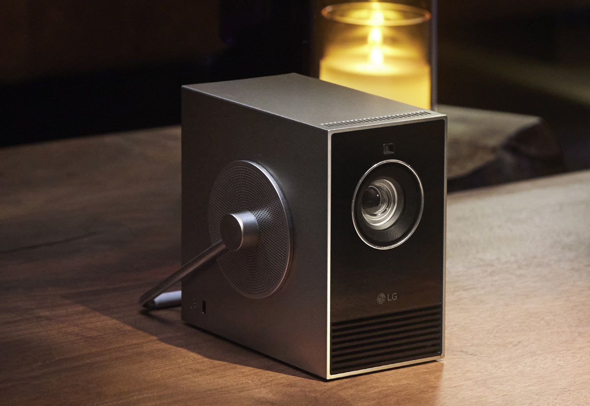 LG CineBeam Qube HU710PB 04