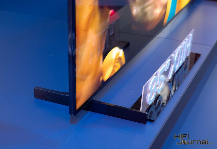 TCL X11H Mini LED TV 08