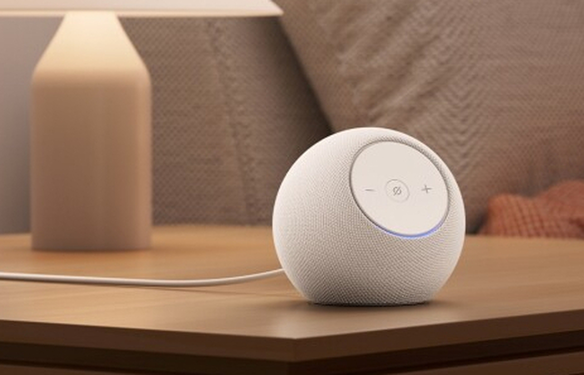 Amazon Echo Dot Max 01