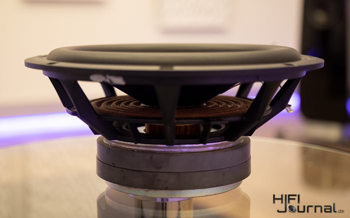 ELAC Concentro M807 15